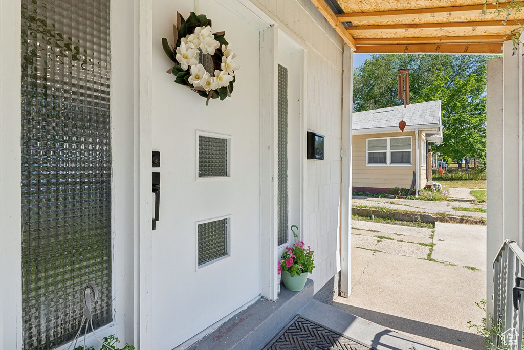 View of property entrance