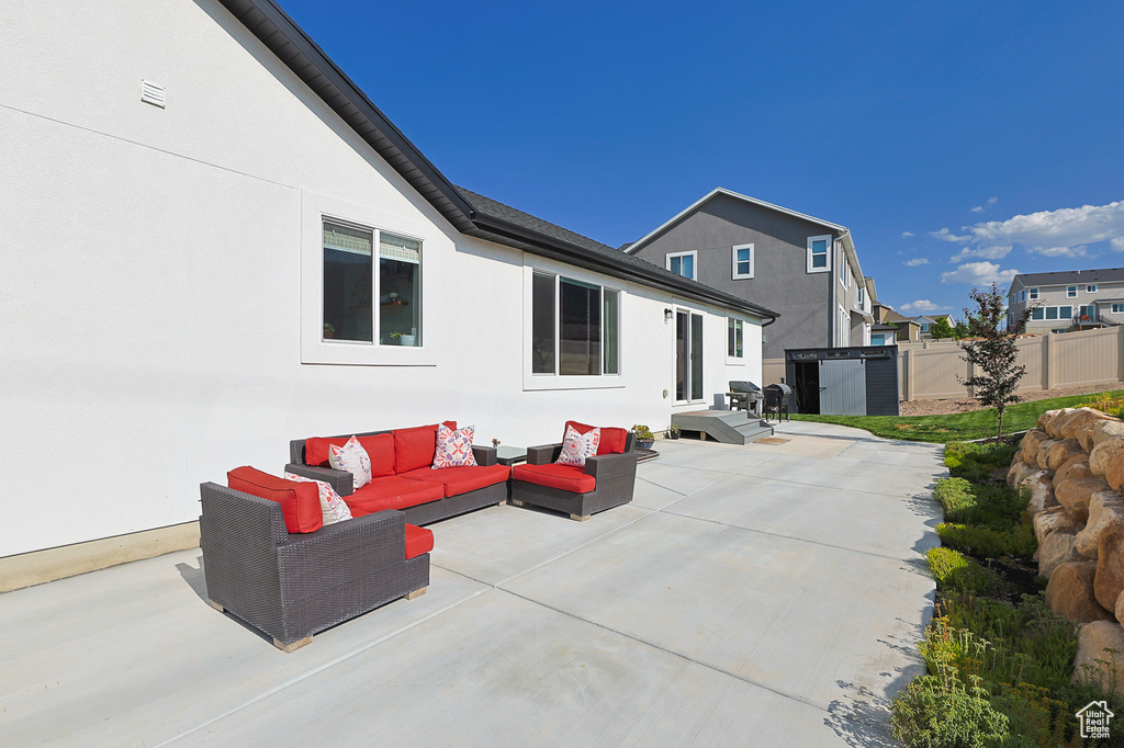 View of patio / terrace with an outdoor living space