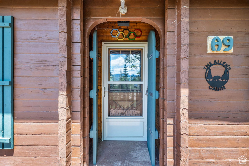 View of property entrance