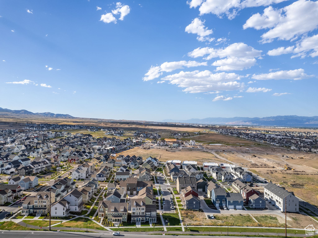 Bird's eye view featuring a mountain view