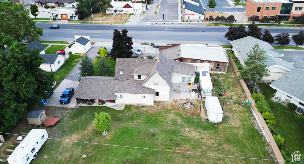 Birds eye view of property