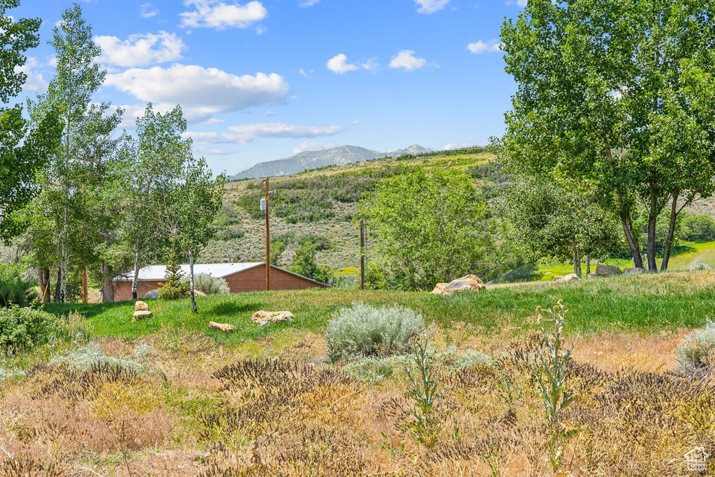 View of mountain feature