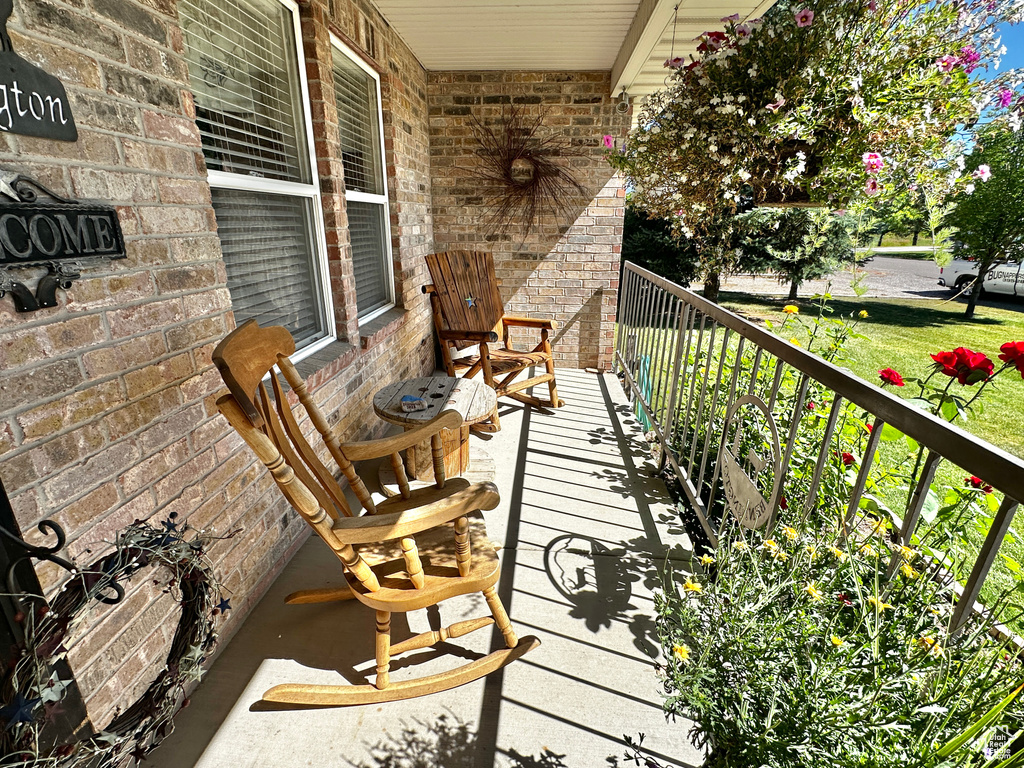 Balcony with covered porch