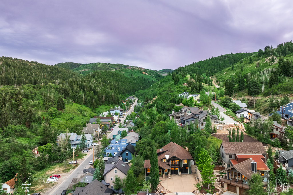 Birds eye view of property