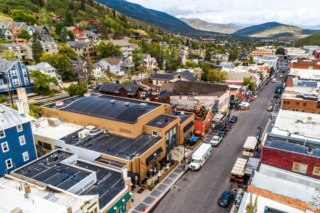 Drone / aerial view featuring a mountain view