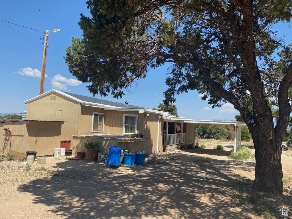 View of manufactured / mobile home