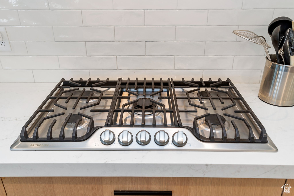 Details with light stone countertops