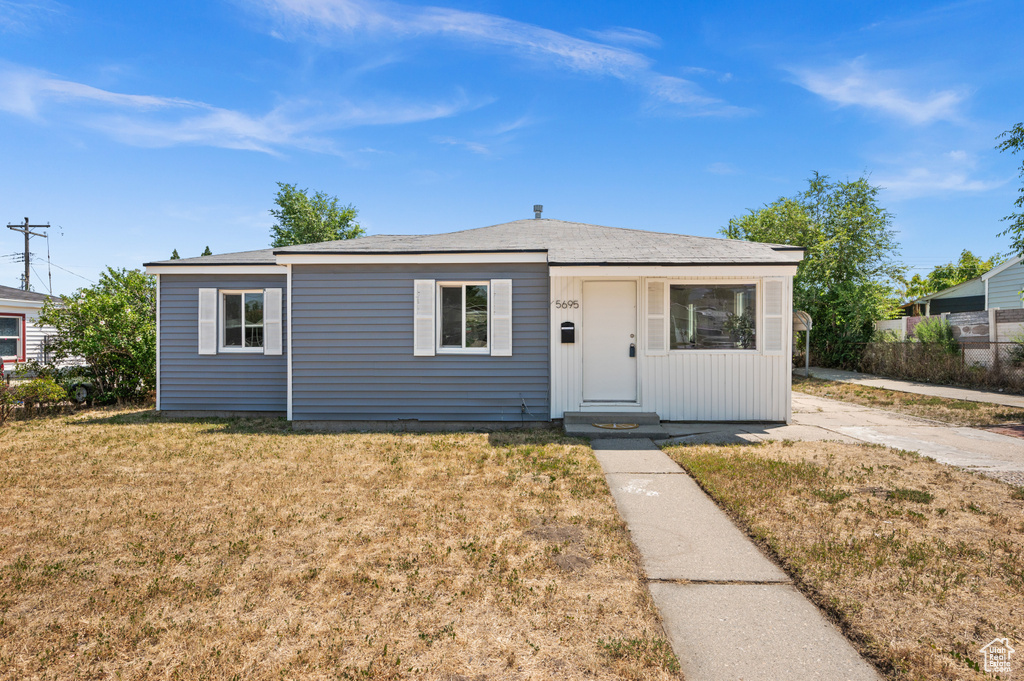 View of front of home with a front yard