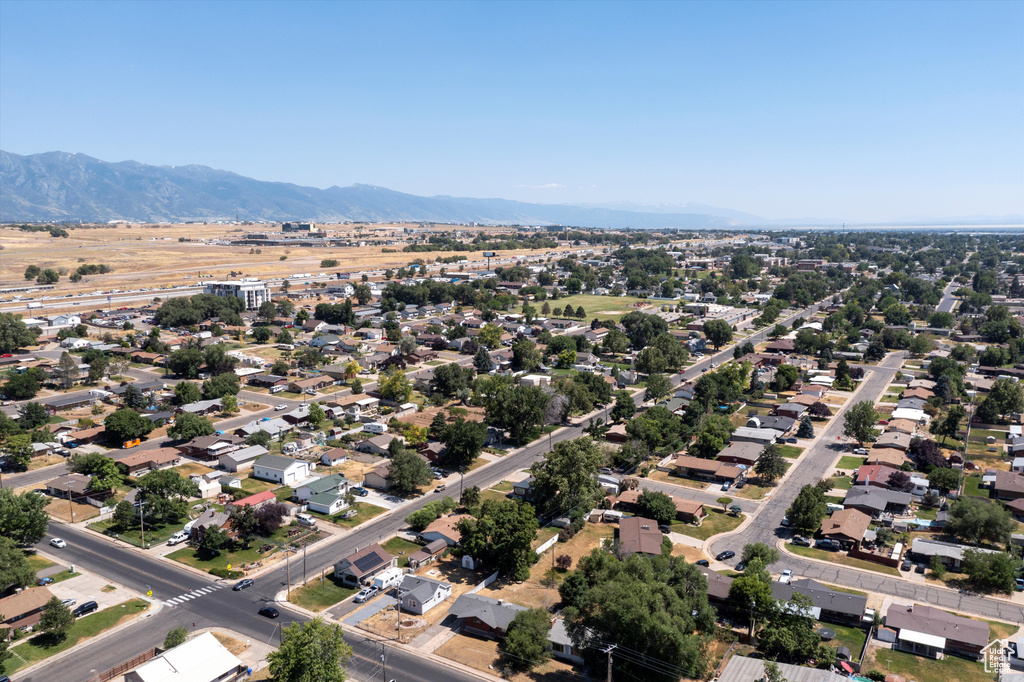 Bird's eye view featuring a mountain view