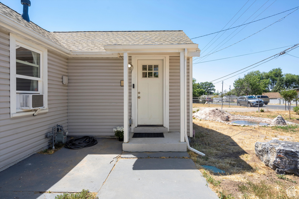 Property entrance with cooling unit