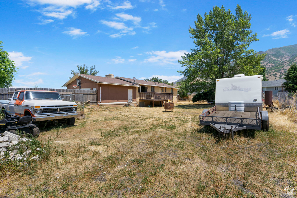 View of yard featuring a mountain view