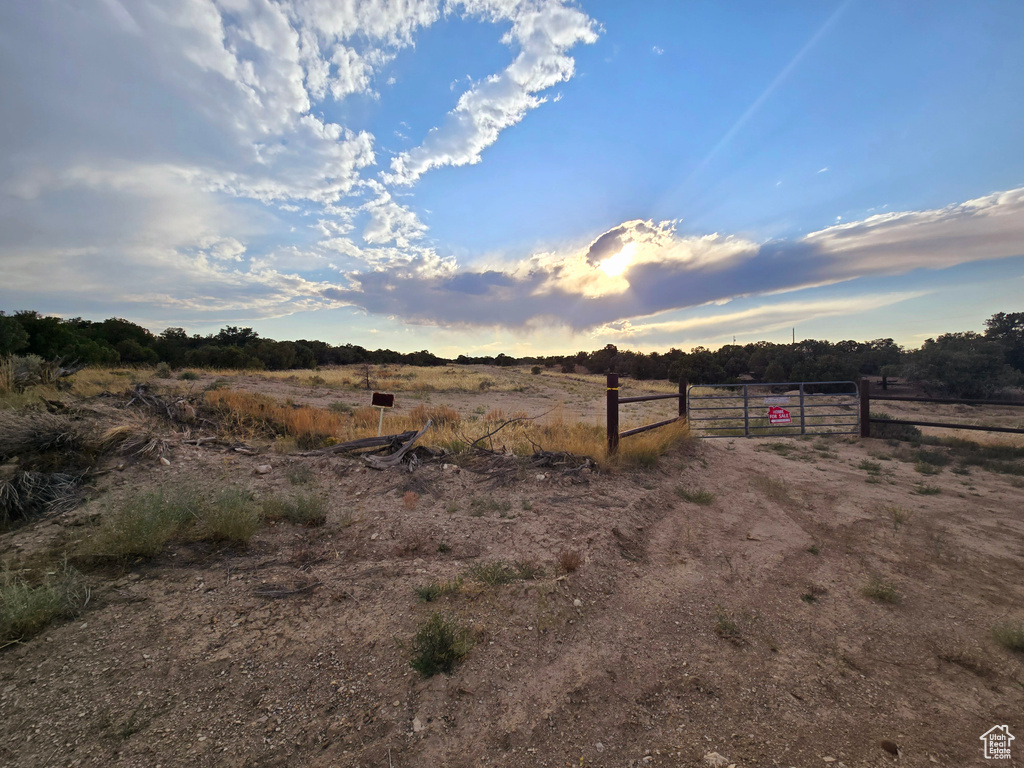 View of yard featuring a rural view