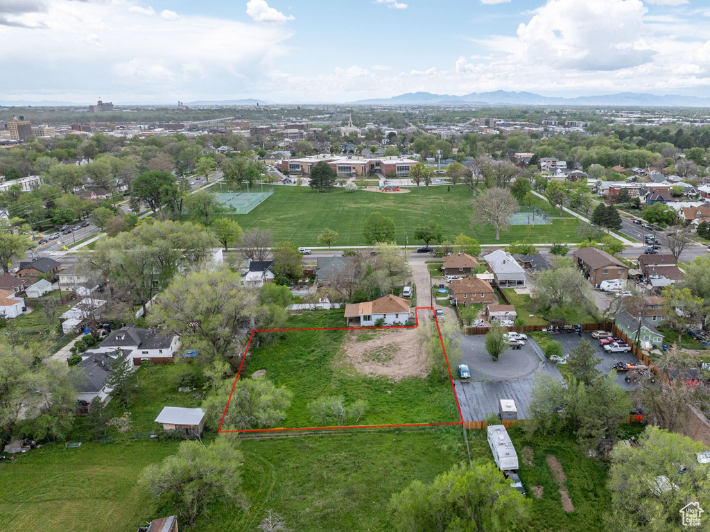 Birds eye view of property