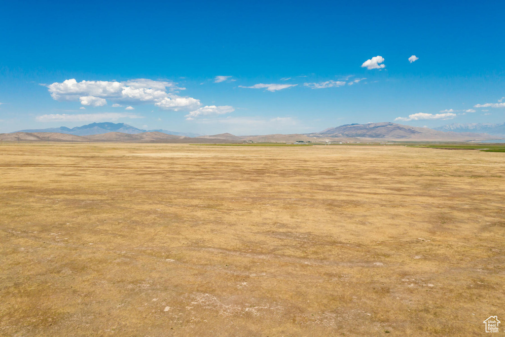 Mountain view with a rural view