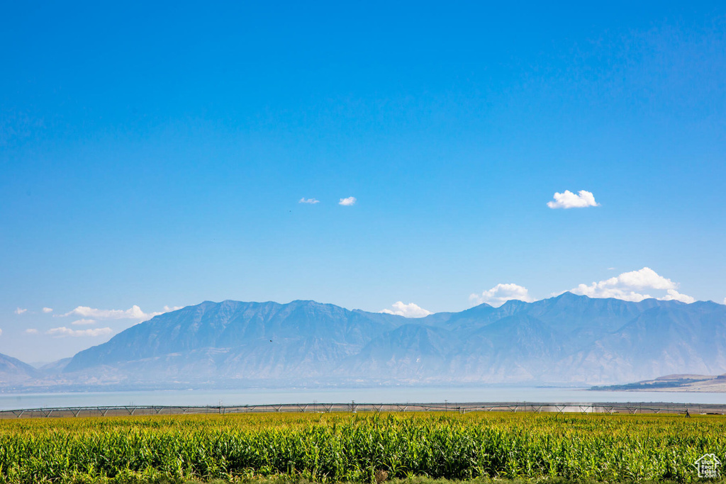 Mountain view with a rural view