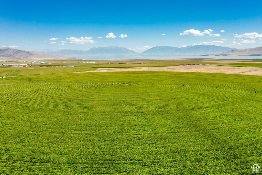 View of mountain feature