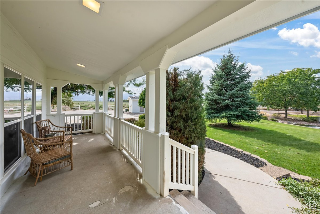 View of patio / terrace featuring covered porch