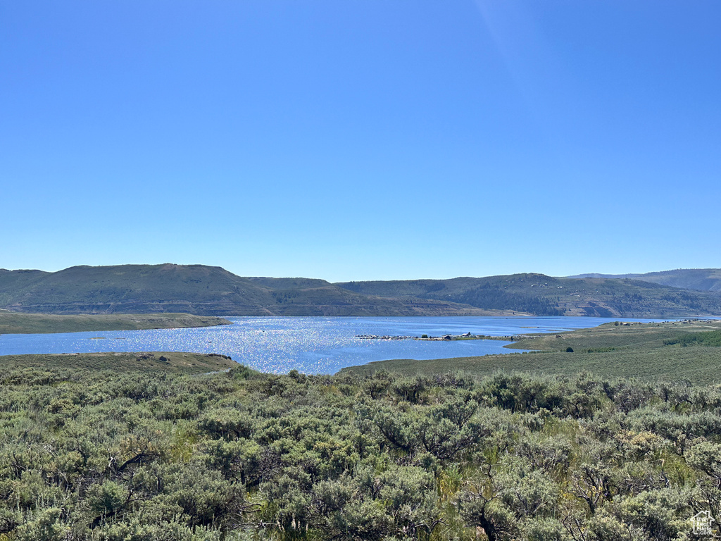 View of water feature featuring a mountain view