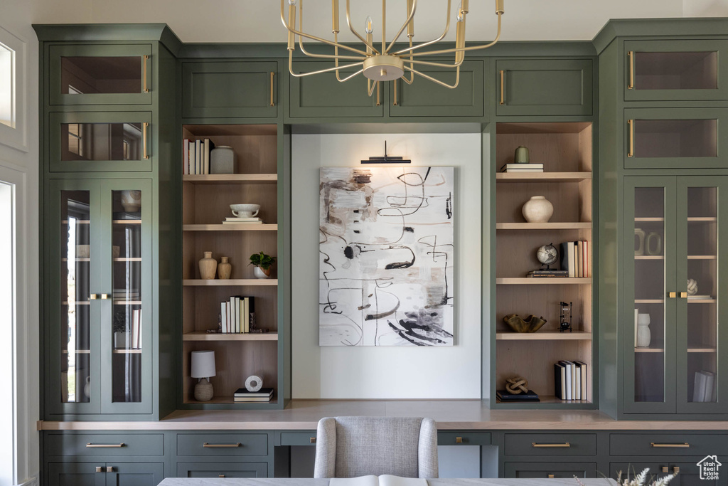 Room details featuring an inviting chandelier