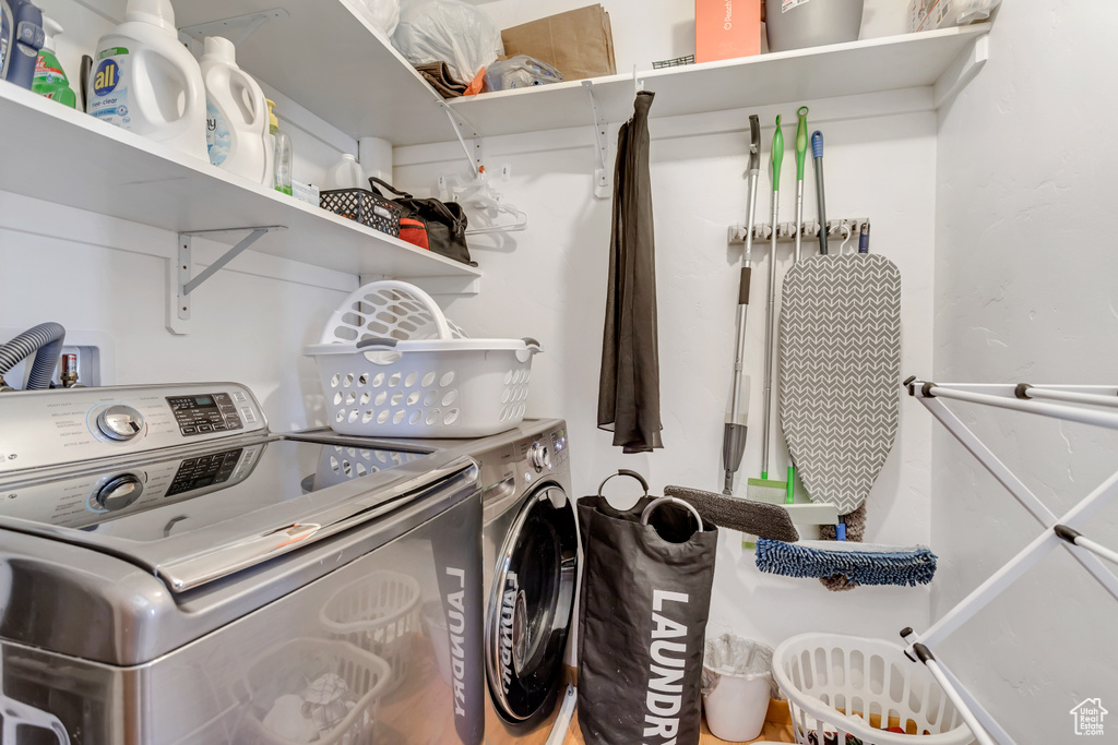 Laundry area with washing machine and dryer