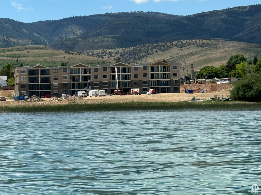 Water view with a mountain view