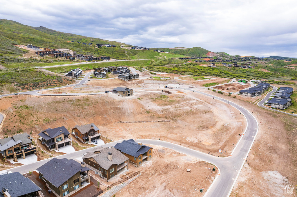 Bird's eye view with a mountain view