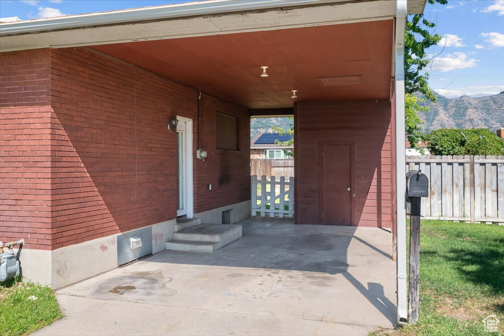 Entrance to property featuring a mountain view