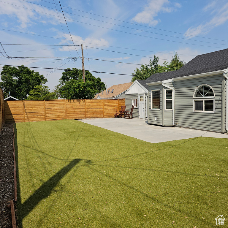 View of yard featuring a patio area