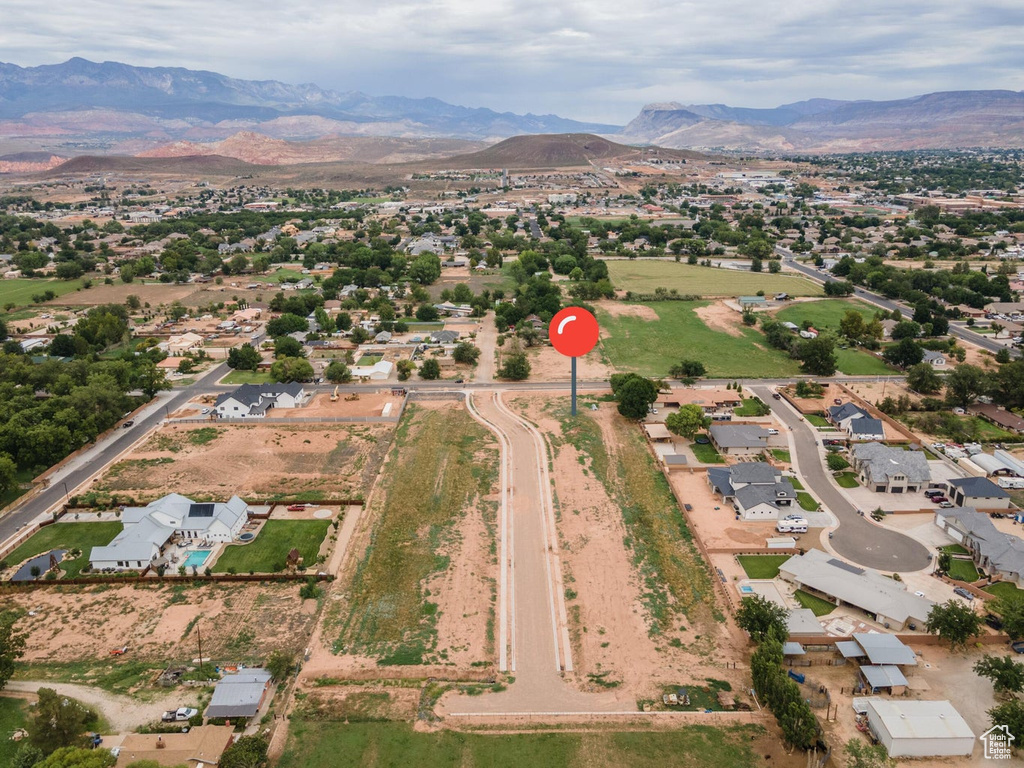 Drone / aerial view featuring a mountain view