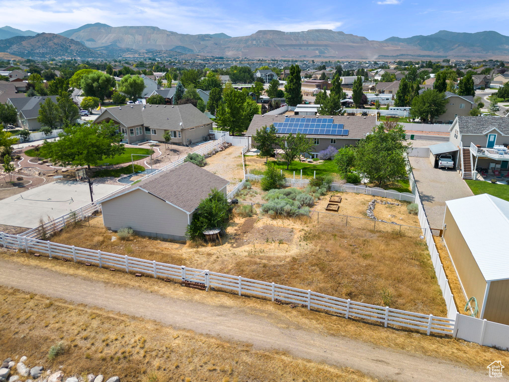 Drone / aerial view featuring a mountain view