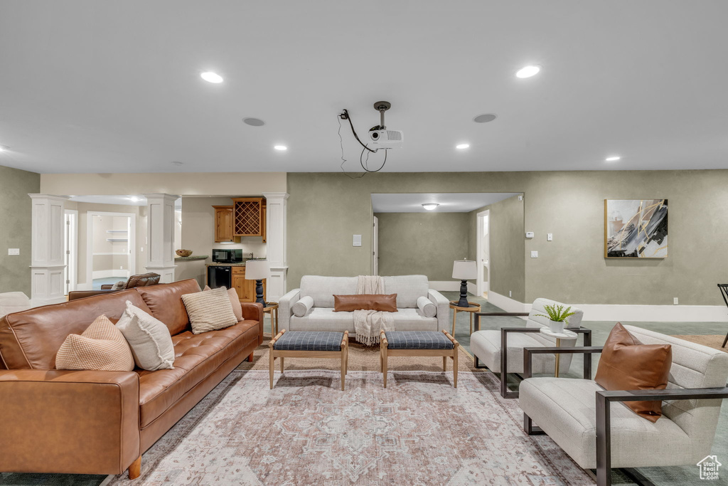 Living room with decorative columns