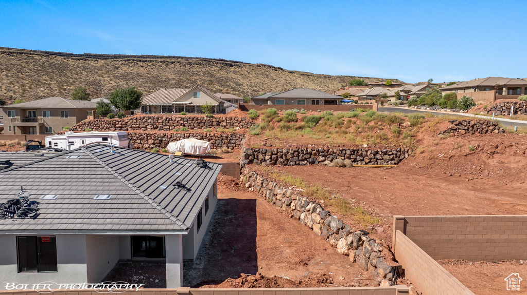 View of yard with a mountain view