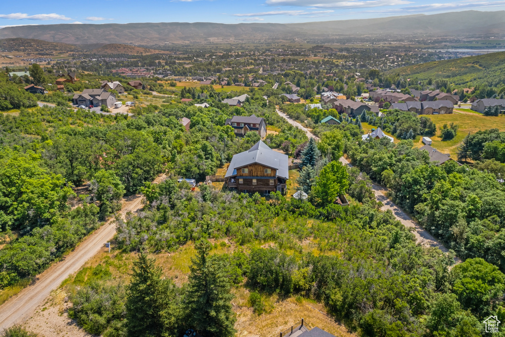 Drone / aerial view featuring a mountain view