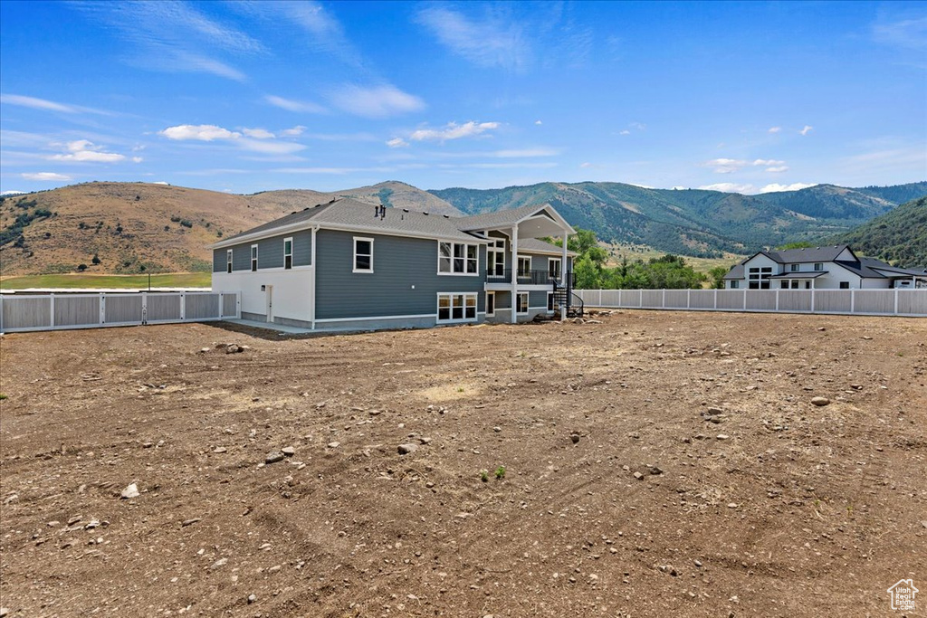 View of front facade featuring a mountain view