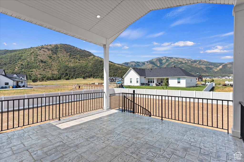 View of patio / terrace featuring a mountain view