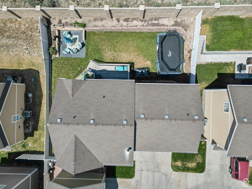 Birds eye view of property