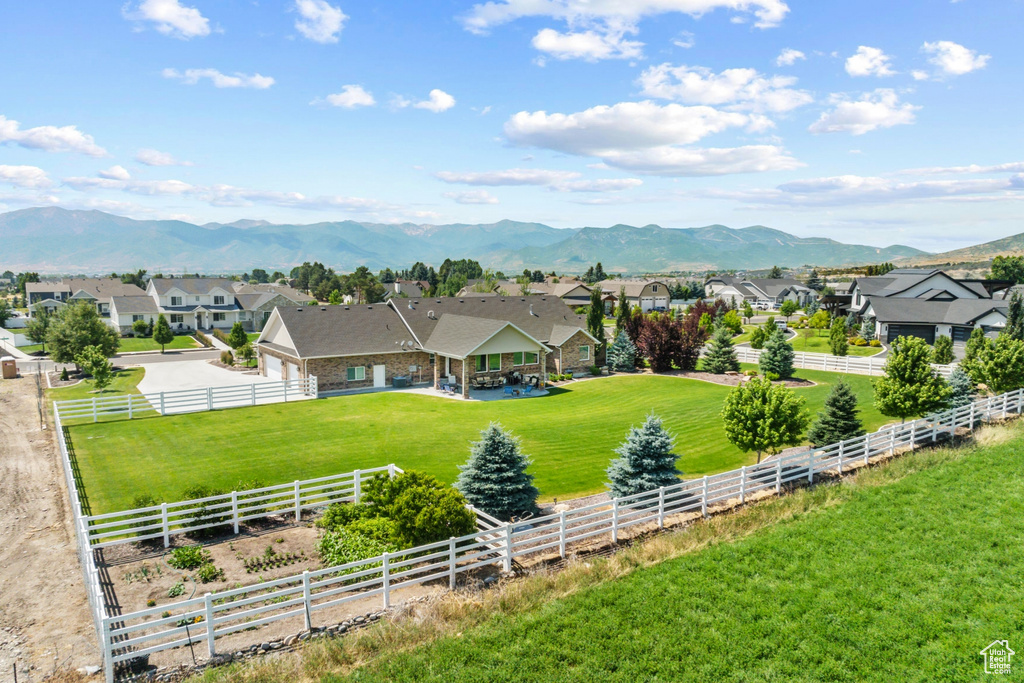 Exterior space featuring a mountain view and a rural view