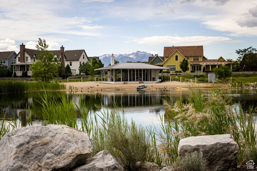 Water view with a mountain view