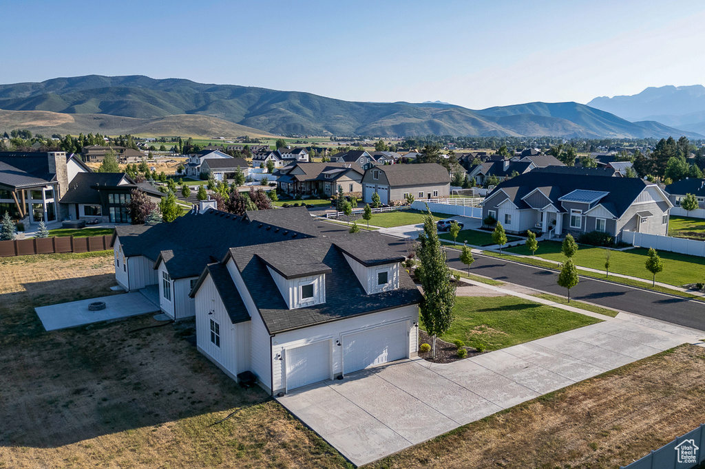 Drone / aerial view with a mountain view