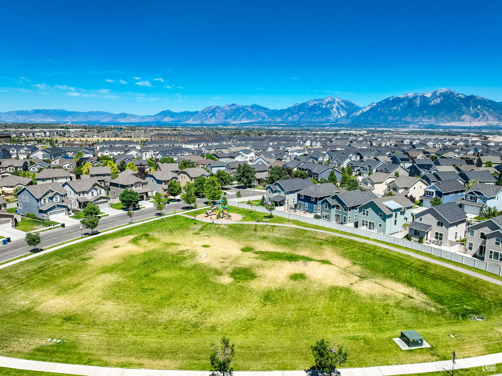 Bird's eye view featuring a mountain view