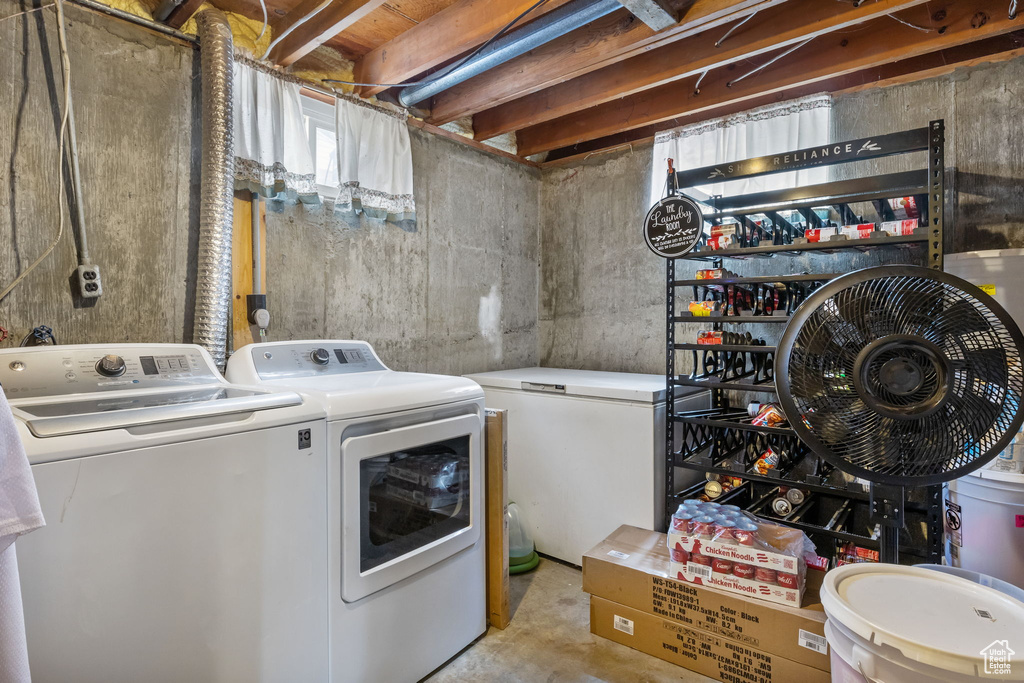 Washroom with separate washer and dryer