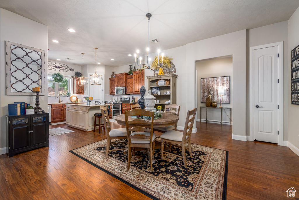 1301 E BLUE SKY DR Washington, UT 84780