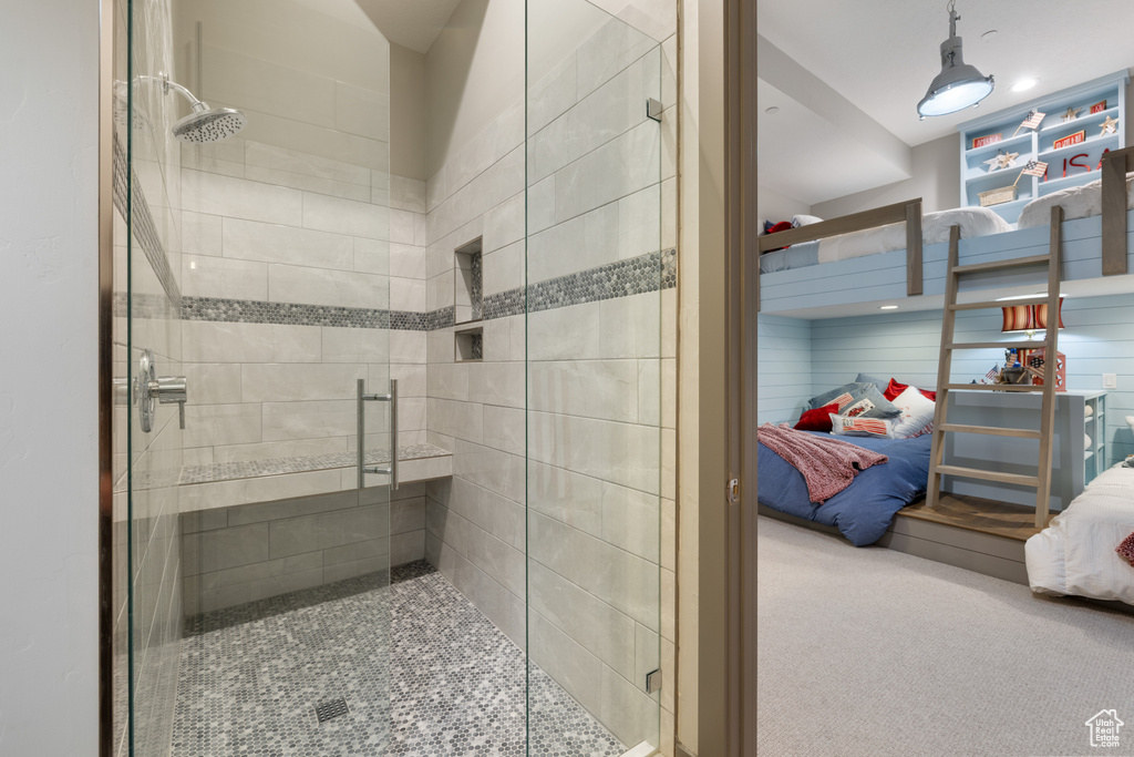 Ensuite bathroom with a shower stall and ensuite bathroom