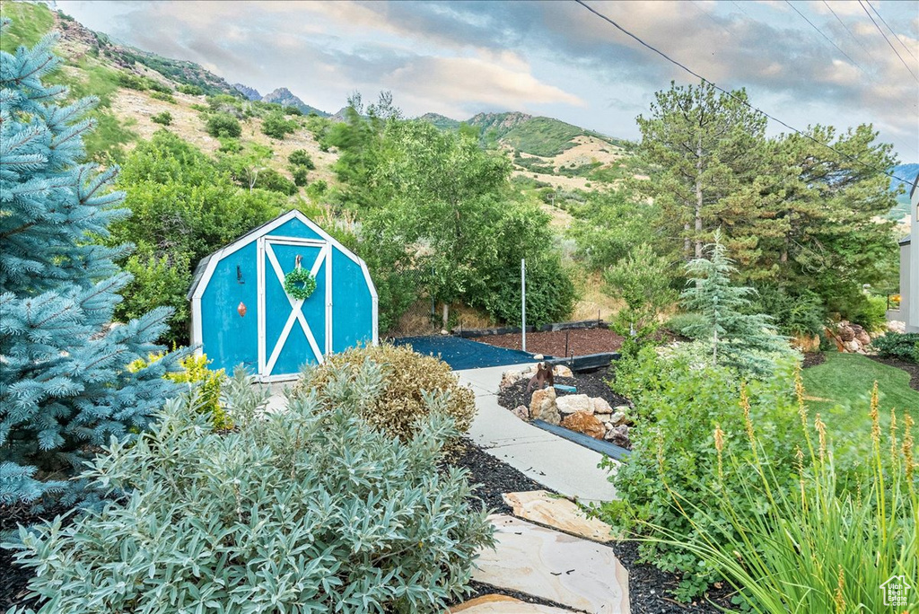 View of outdoor structure with a mountain view