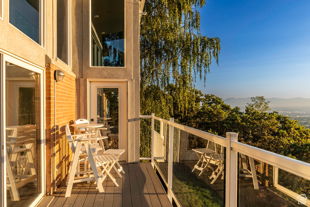 Wooden balcony featuring a deck