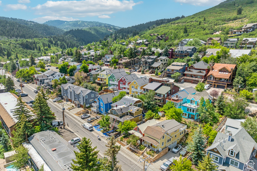 Bird\'s eye view featuring a mountain view