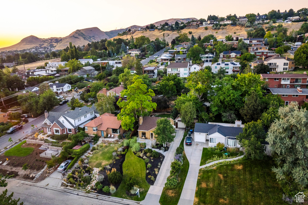 Aerial view at dusk with a mountain view