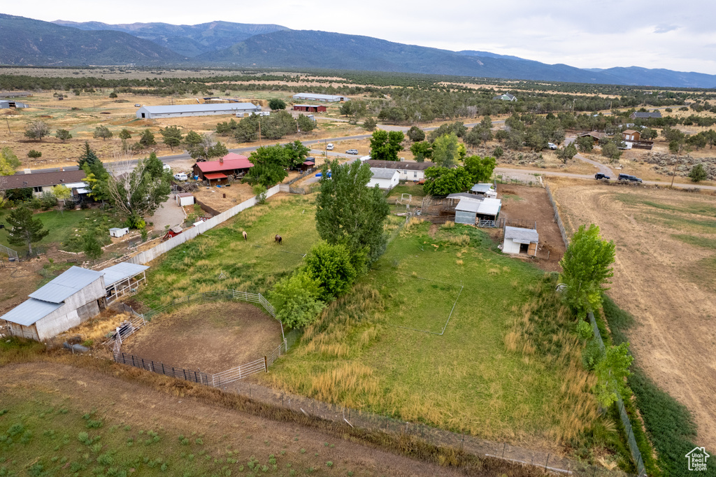 Drone / aerial view featuring a mountain view