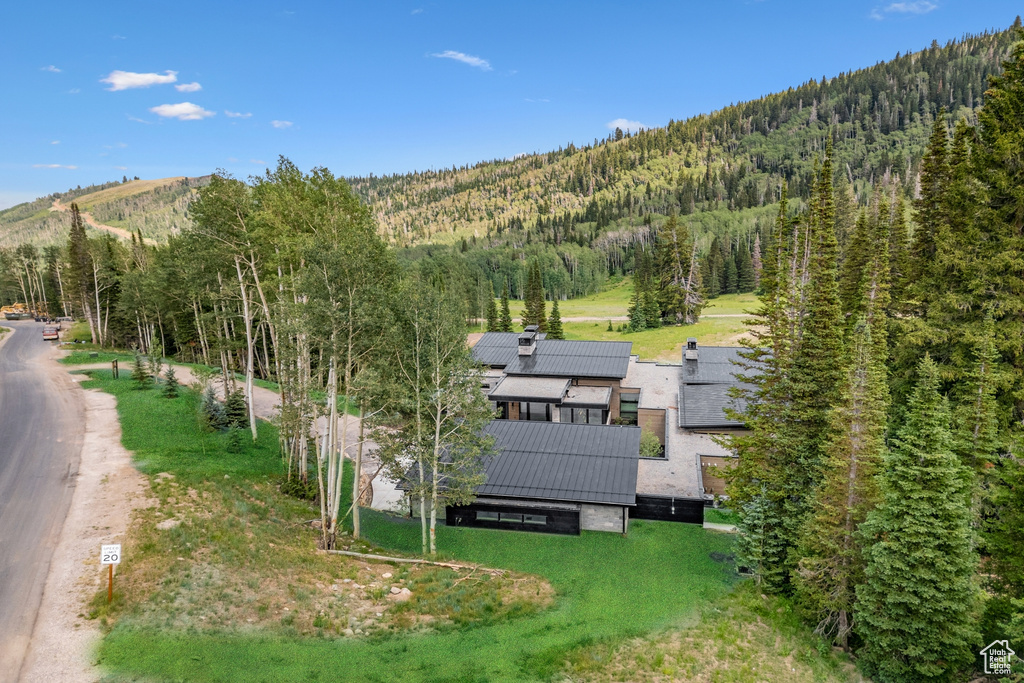 Birds eye view of property