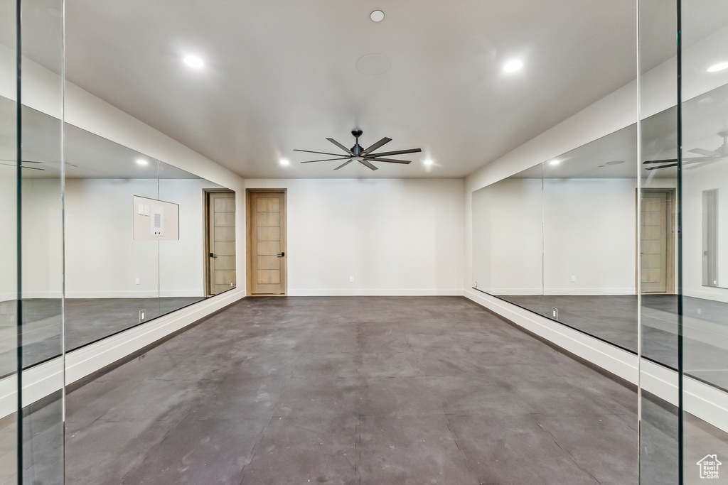 Garage with ceiling fan